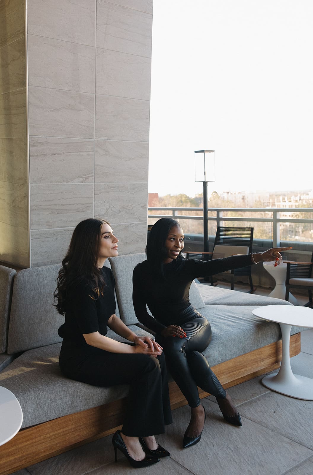 AMLAW Injury attorneys together in office